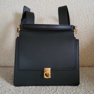 Polene Numero Sept in smooth leather